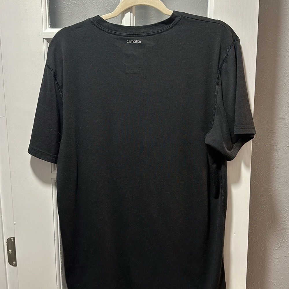 Men’s Adidas Ultimate Tee Brazil Soccer - Picture 6 of 6